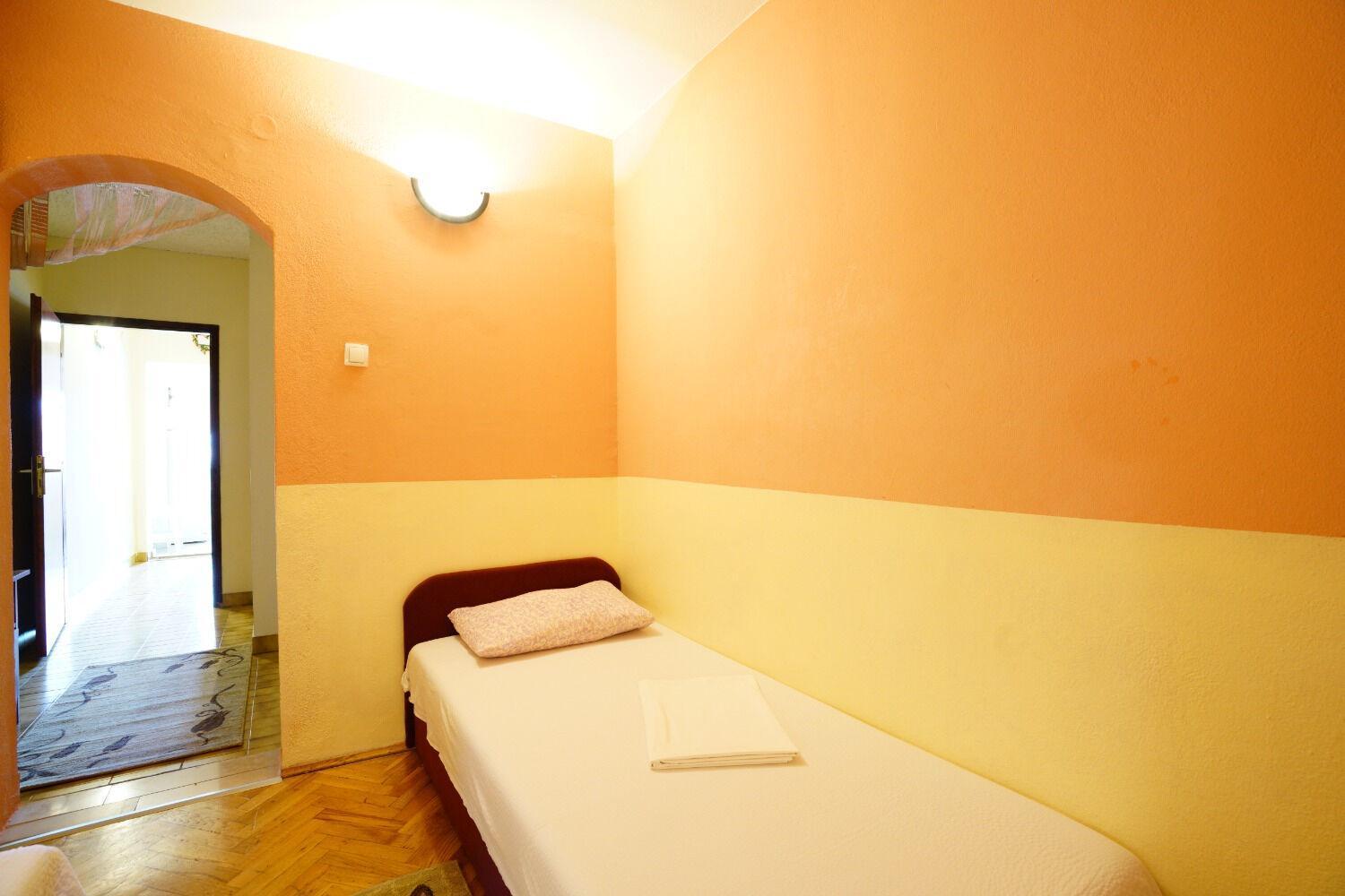 Apartment Lile Писак Екстер'єр фото